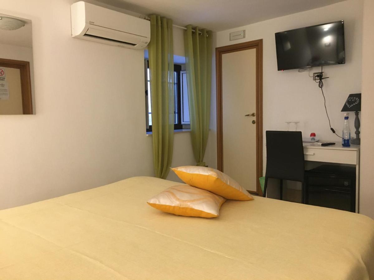 B&B Liberty 900 카타니아 외부 사진