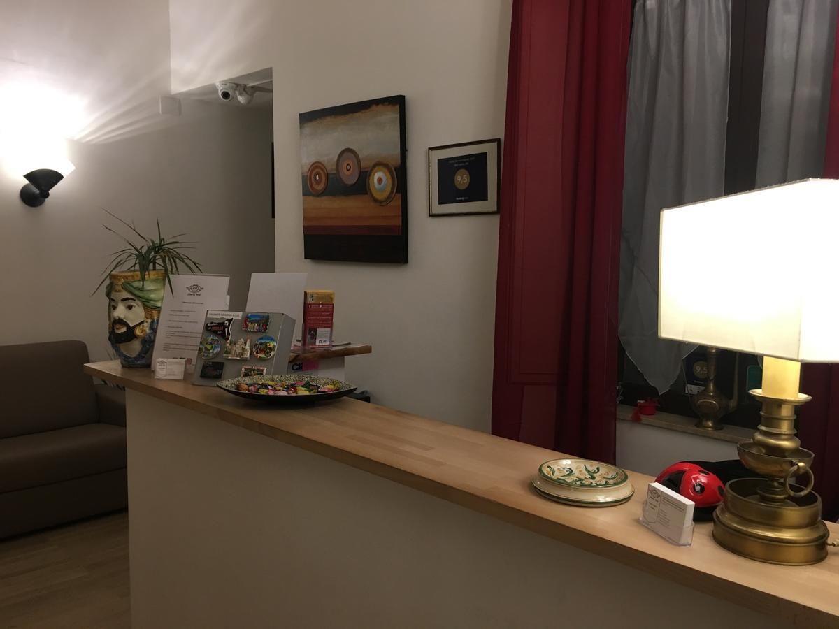 B&B Liberty 900 카타니아 외부 사진